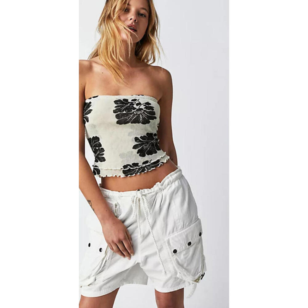 Free People Poppy Tube Blouse Top Crop Floral black white Smocked Ruffle L NWT - Picture 8 of 8